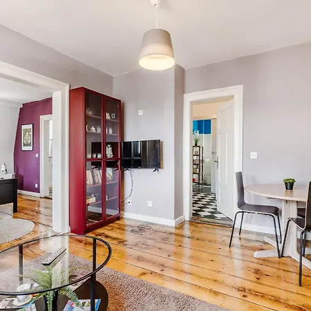 Old Town Center Apartment *